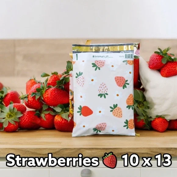 🍓 Strawberry Poly Mailer’s 10x13 Pack of 25 PRICE is Firm - Picture 4 of 8